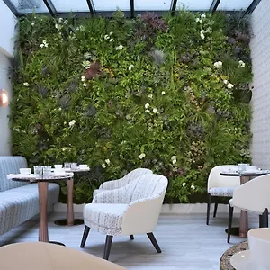 4* Hotel Dress Code&spa